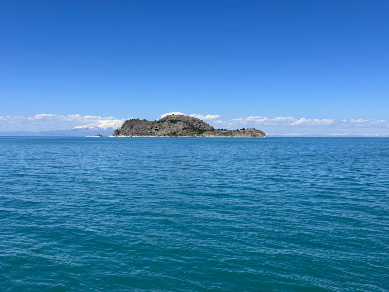 Остров Акдамар (Akdamar Adası)